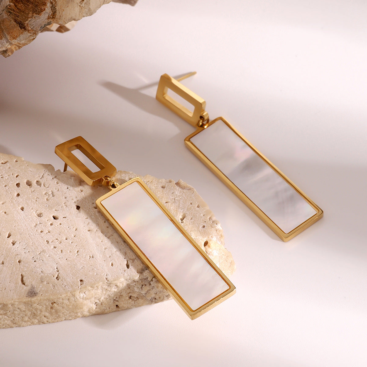 Luxe Shell Drop