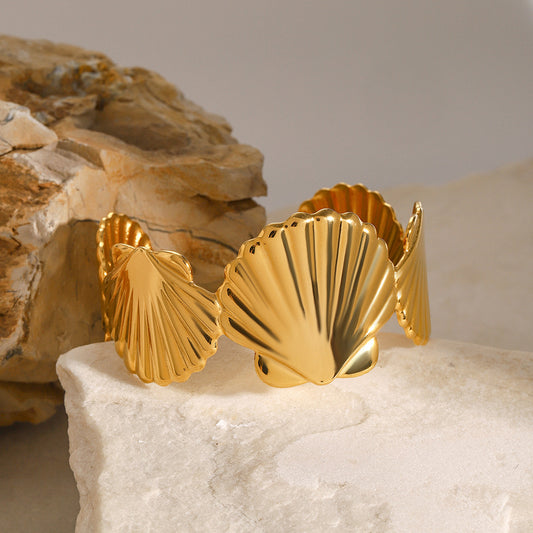 Ocean Shell Cuff